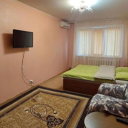 Nice Apartment Kijów Zewnętrze zdjęcie