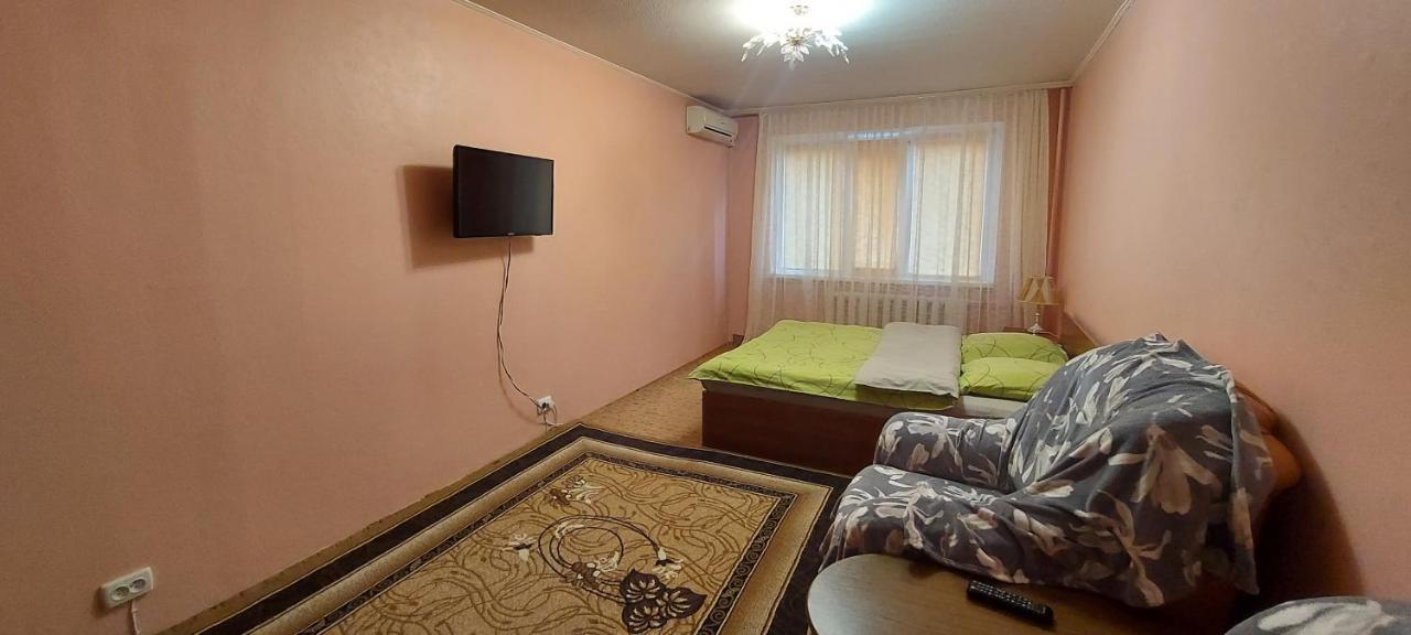 Nice Apartment Kijów Zewnętrze zdjęcie